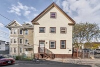 Building Photo - 153 Union St