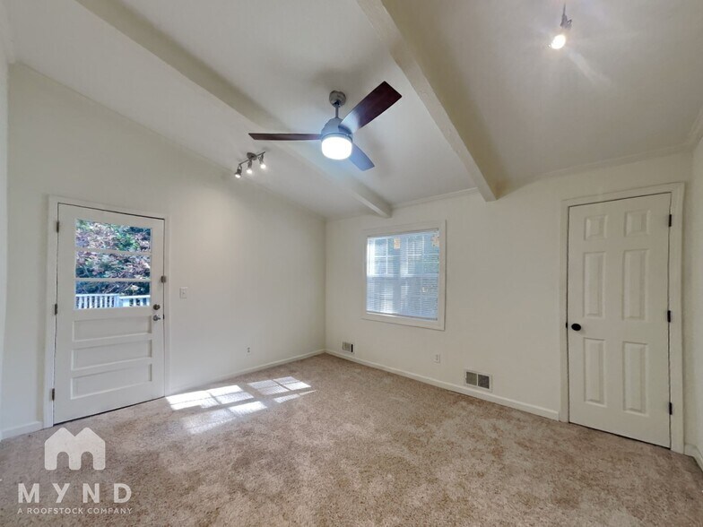 Building Photo - 315 Franklin Rd