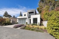 Building Photo - Luxurious Modern Single Family Home in West Menlo Park Available Now!
