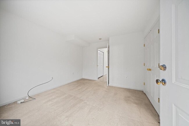 Building Photo - 23094 Fontwell Square