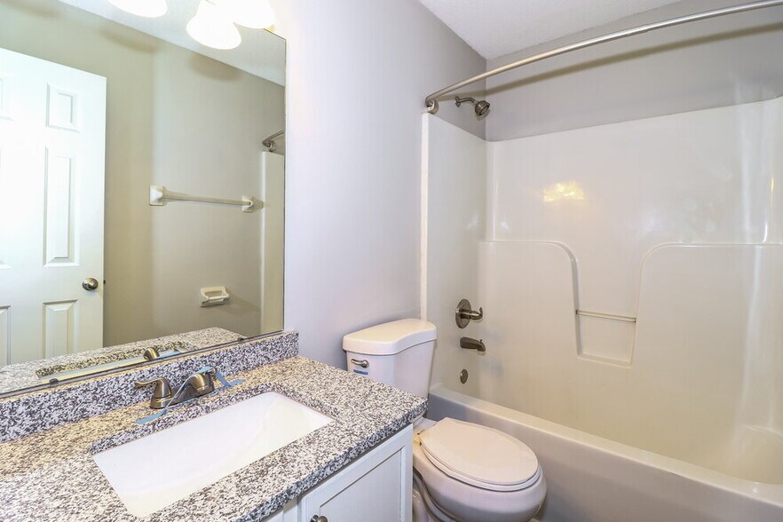 Building Photo - 9704 Java Cove