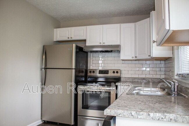 Building Photo - 1608 N Pearl St