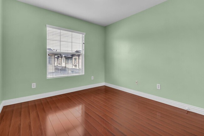 Building Photo - 26090 Stonehaven Dr