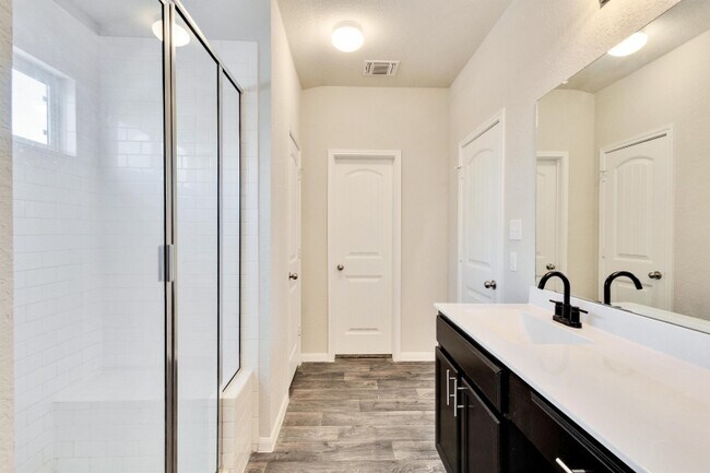 Building Photo - 2014 Arborside Dr