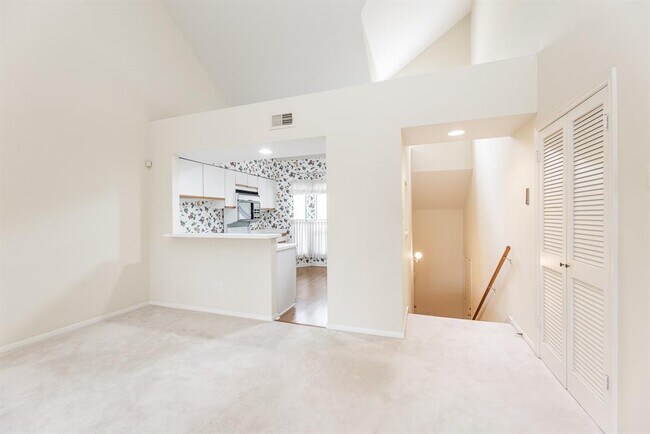 Building Photo - 4144 Greystone Way