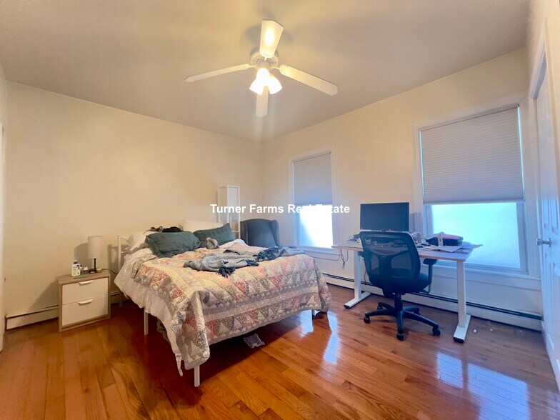 Building Photo - 60 Walden St