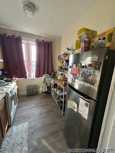 Building Photo - 1691 Commonwealth Ave