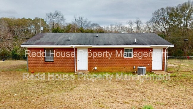 Building Photo - 111 Nann St