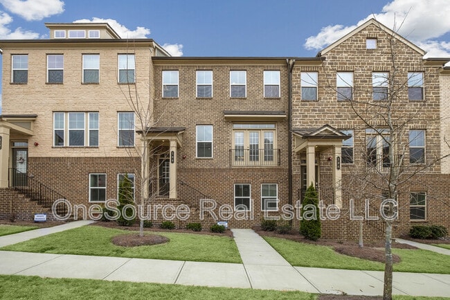 Primary Photo - 108 Grand Approach Dr