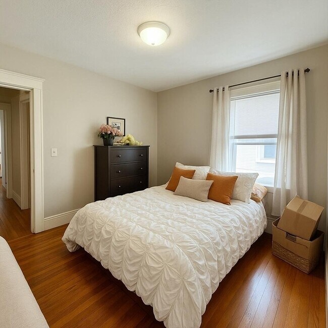 Building Photo - 29 Springfield St