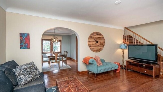 Building Photo - 1205 Miller Ave