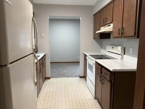 Building Photo - 68 Ryder Ct