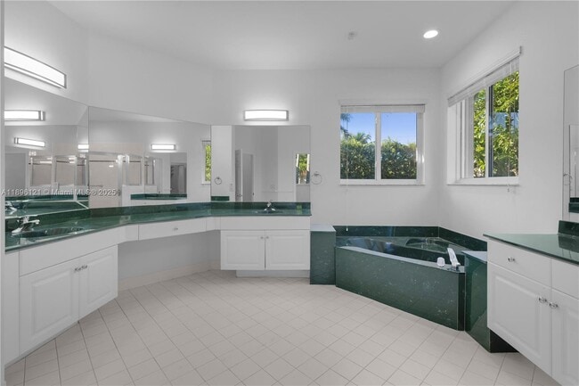 Building Photo - 8464 SW 138th St