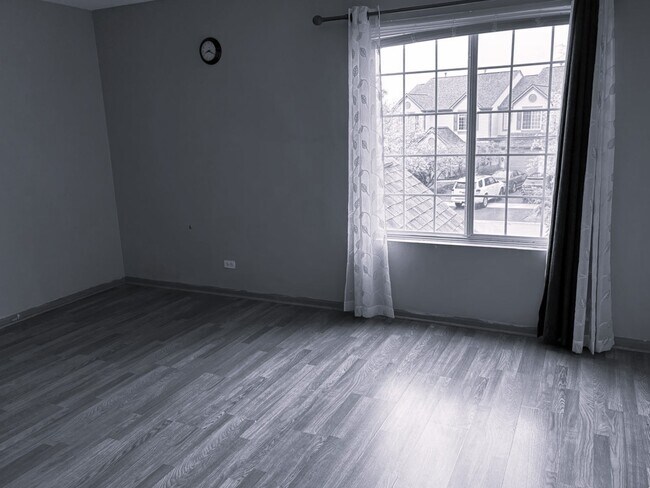 Building Photo - 2528 Bordeaux Ln