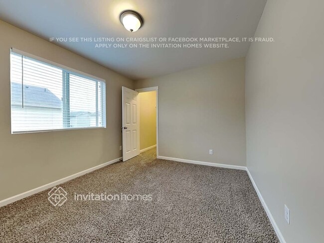 Building Photo - 17911 36th Ave E