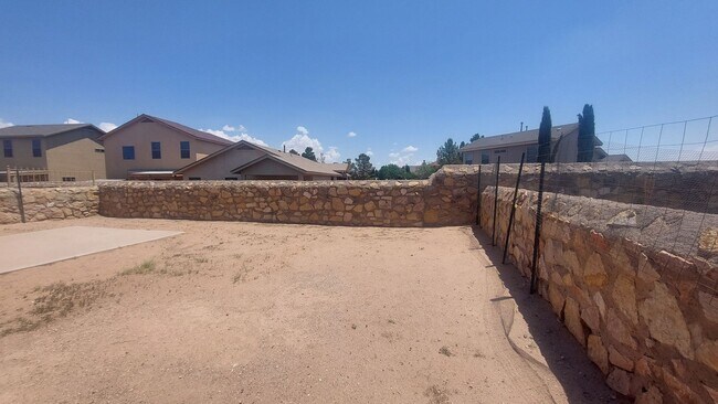 Building Photo - 4768 Joseph Rodriguez Dr