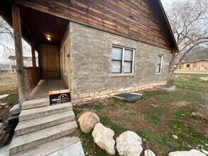 Building Photo - 295 E