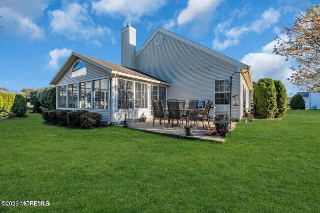 Building Photo - 6 Castile Ct