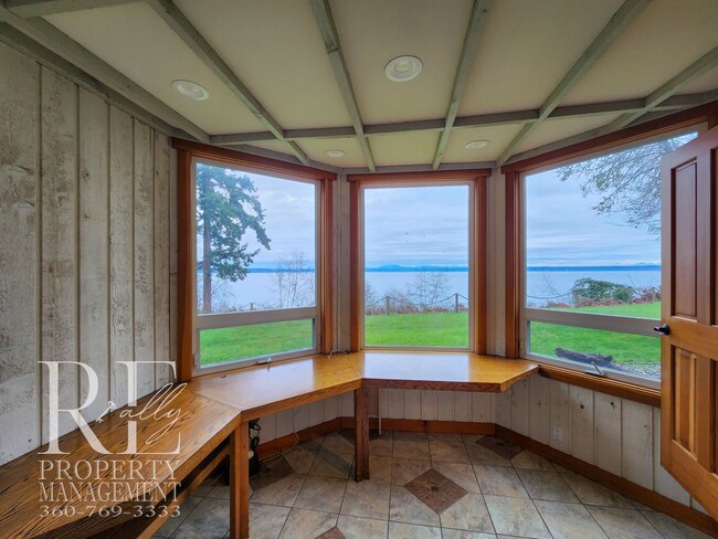 Building Photo - MOVE-IN SPECIAL: 50% OFF FIRST MONTHS RENT - Waterfront Rustic Retreat with Vaulted Ceilings, Pic...