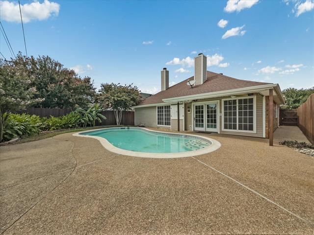 Building Photo - 2745 Salado Trail