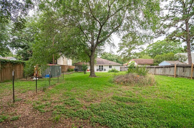 Building Photo - 21306 Castlemont Ln