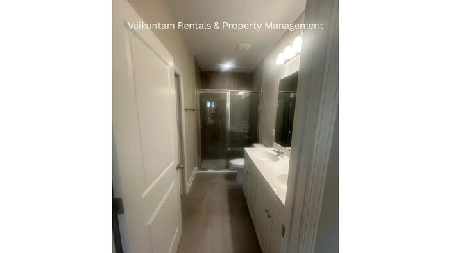 Building Photo - 761 Cherry Elm Dr