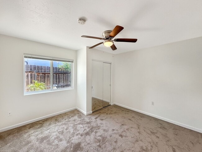 Building Photo - Beautiful 4BD/3BA House in Clairemont W/ A...