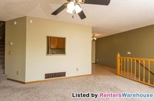 Building Photo - 14385 Estates Ave