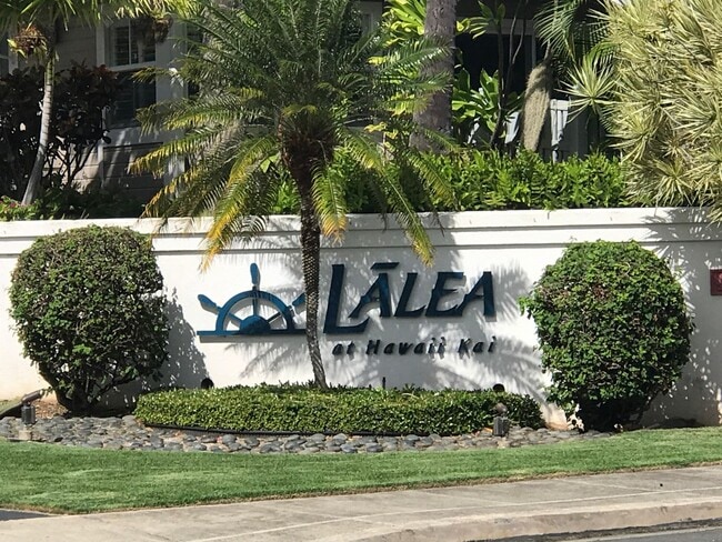 Building Photo - Lalea at Hawaii Kai 2 Bdrm., .1 bath, 2 un...