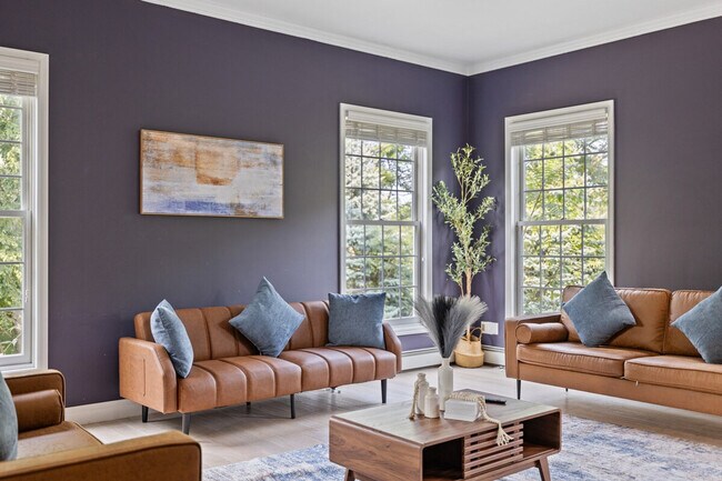 Building Photo - 321 Museum Village Rd