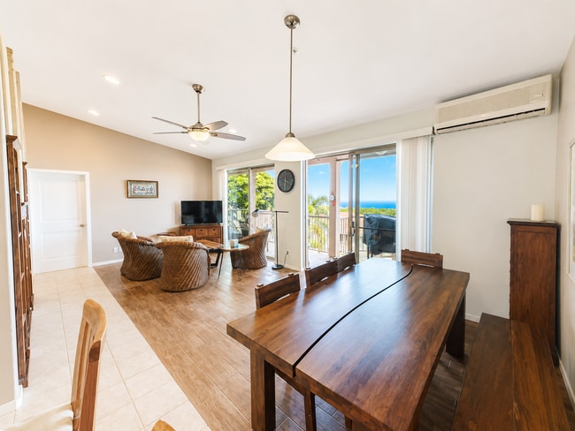 Building Photo - 75-346 Hualalai Rd B303