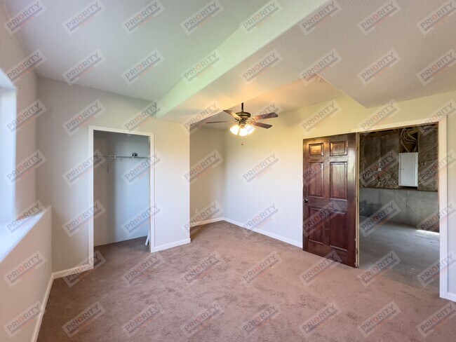 Building Photo - Rural Single Family Home