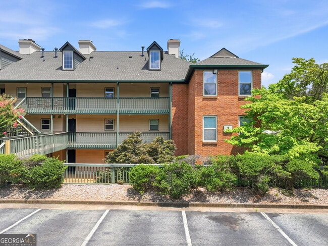 Building Photo - 117 Brittany Ct