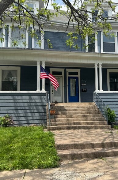Primary Photo - 38 Walnut Ave
