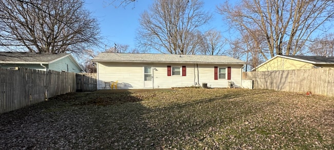 Building Photo - 3009 Greenbelt Dr