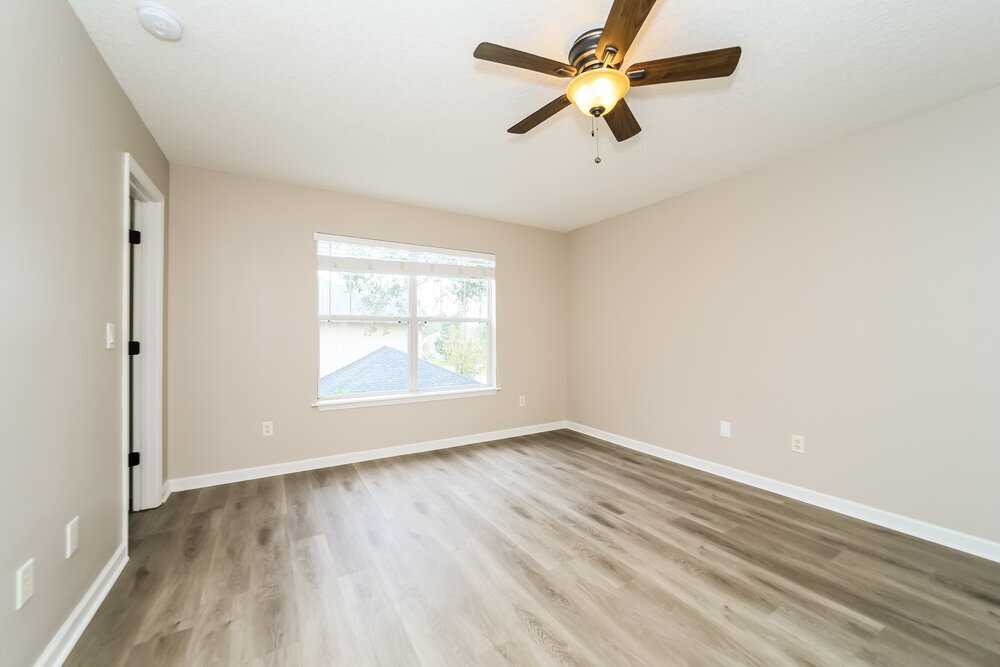Building Photo - 375 Summercove Cir