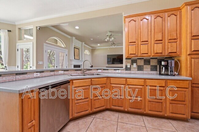 Building Photo - 1702 Shepherds Ranch