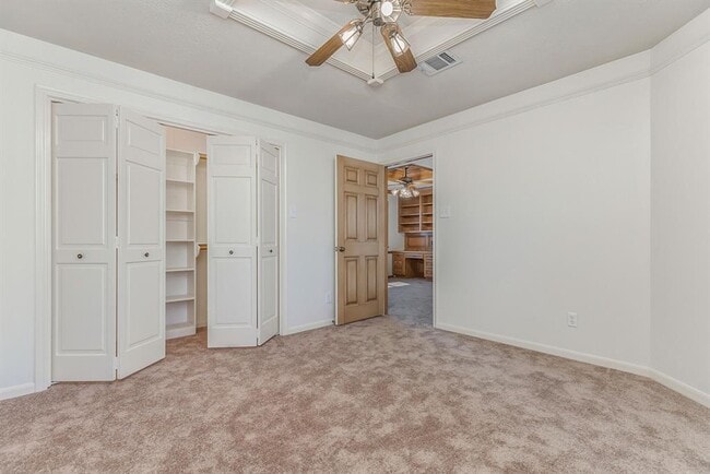 Building Photo - 18242 Vinland Dr