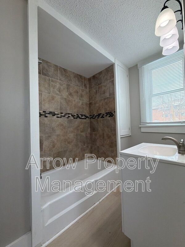 Building Photo - 2510 P St