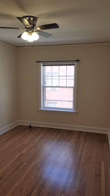 Building Photo - 222 N Oak Park Ave