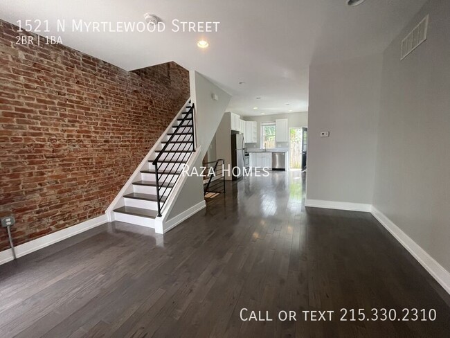 Building Photo - 1521 N Myrtlewood St