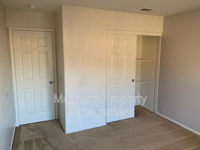 Building Photo - 29675 Ski Ranch St