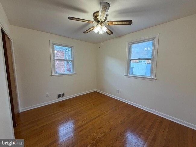 Building Photo - 4308 Alton St