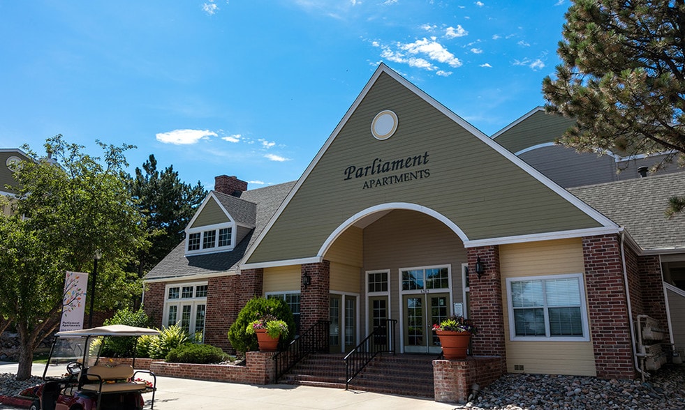 Parliament Apartments 4363 S Quebec St Denver CO 80237 Apartment Finder