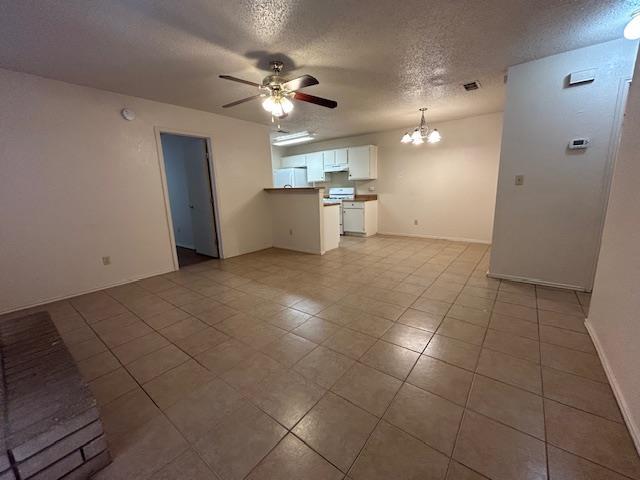 Building Photo - 16133 Stoneham Cir
