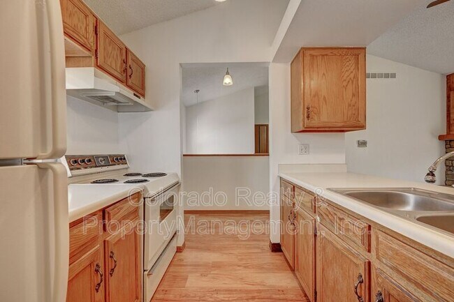 Building Photo - 4154 S Richfield Way