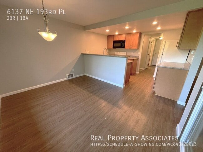 Building Photo - 6137 NE 193rd Pl