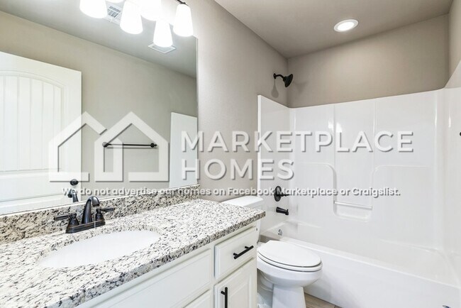 Building Photo - 550 Timber Ridge St