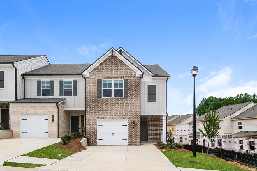 Building Photo - 106 Basswood Ln