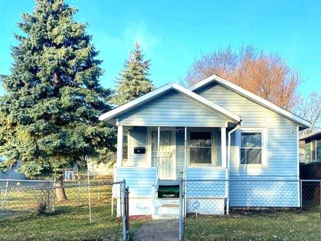 Building Photo - 410 Porter St